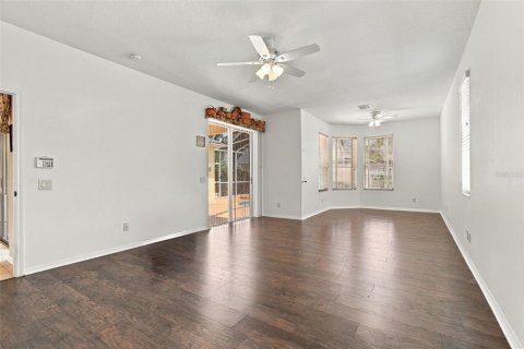 Casa en venta en Land O' Lakes, Florida, 4 dormitorios, 256.78 m2 № 2384181 - foto 21