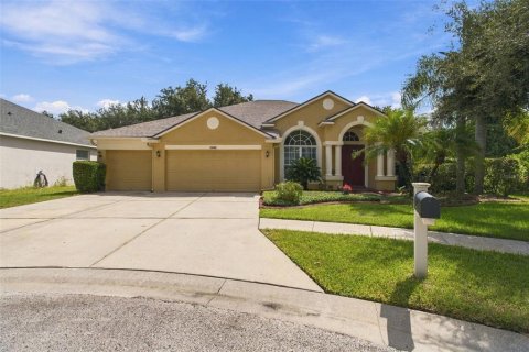 Casa en venta en Land O' Lakes, Florida, 4 dormitorios, 256.78 m2 № 2384181 - foto 2