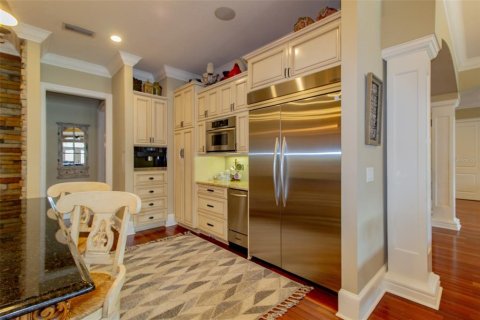 House in Auburndale, Florida 5 bedrooms, 597.18 sq.m. № 1879288 - photo 12
