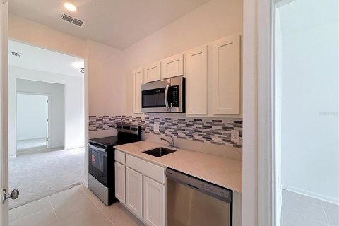 Appartement à louer à Davenport, Floride: 2 chambres, 49.24 m2 № 2225532 - photo 4