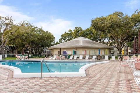 Condo in Lauderdale Lakes, Florida, 1 bedroom  № 1804545 - photo 26