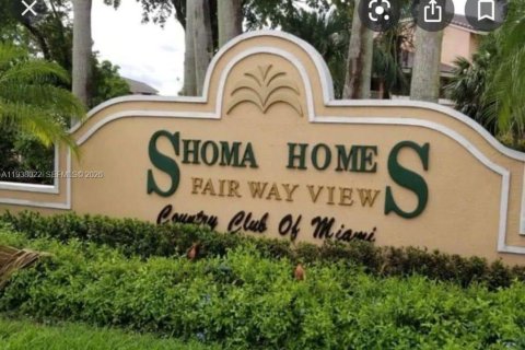 Condo in Hialeah, Florida, 3 bedrooms  № 1996374