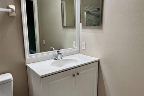 Condo in Orlando, Florida, 3 bedrooms  № 2157158 - photo 9