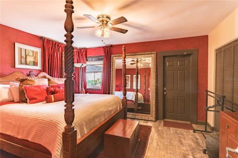 Commercial property in Daytona Beach, Florida 2 bedrooms, 285.95 sq.m. № 1419124 - photo 4
