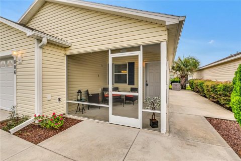 Villa ou maison à vendre à The Villages, Floride: 2 chambres, 110.37 m2 № 2149814 - photo 2