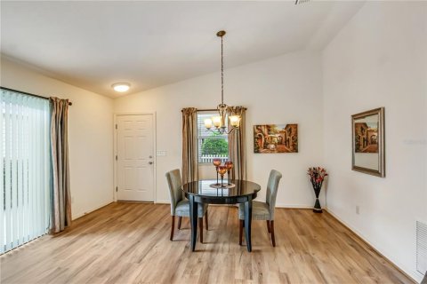 Villa ou maison à vendre à The Villages, Floride: 2 chambres, 110.37 m2 № 2149814 - photo 6