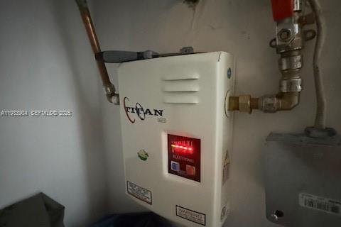 Townhouse in Miami, Florida 2 bedrooms, 79.8 sq.m. № 1992633 - photo 29