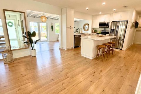 Villa ou maison à vendre à Hialeah, Floride: 4 chambres, 184.69 m2 № 1947703 - photo 11