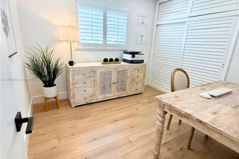 Villa ou maison à vendre à Hialeah, Floride: 4 chambres, 184.69 m2 № 1947703 - photo 20