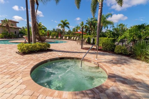 Condominio en alquiler en Bradenton, Florida, 2 dormitorios, 107.4 m2 № 232419 - foto 25