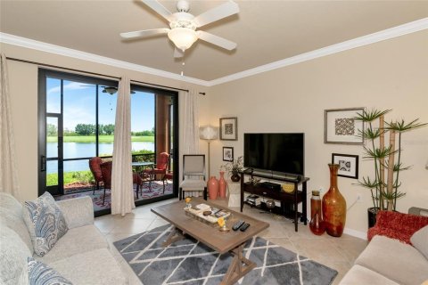 Condominio en alquiler en Bradenton, Florida, 2 dormitorios, 107.4 m2 № 232419 - foto 12