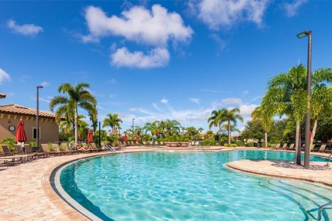 Condominio en alquiler en Bradenton, Florida, 2 dormitorios, 107.4 m2 № 232419 - foto 22