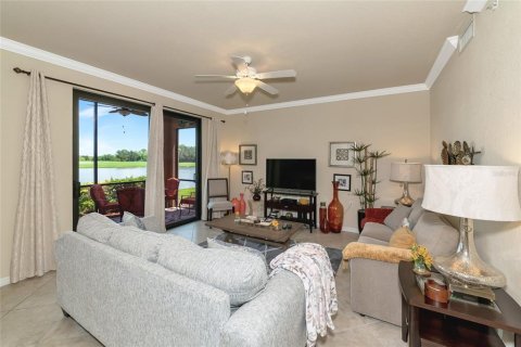 Condominio en alquiler en Bradenton, Florida, 2 dormitorios, 107.4 m2 № 232419 - foto 11