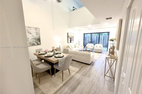 Touwnhouse à vendre à Fort Lauderdale, Floride: 3 chambres, 134.89 m2 № 2001183 - photo 7