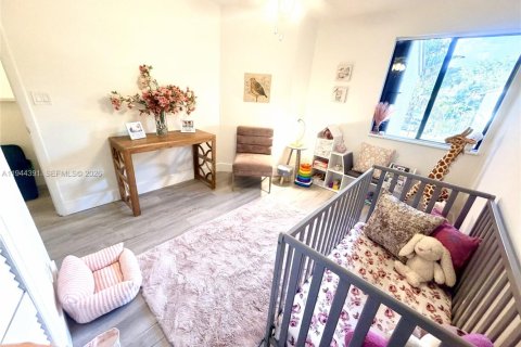 Touwnhouse à vendre à Fort Lauderdale, Floride: 3 chambres, 134.89 m2 № 2001183 - photo 28