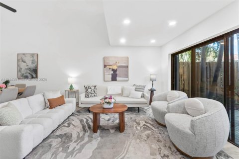 Touwnhouse à vendre à Fort Lauderdale, Floride: 3 chambres, 134.89 m2 № 2001183 - photo 5