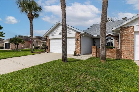 Duplex in Tavares, Florida 3 bedrooms, 123.37 sq.m. № 1918224 - photo 7