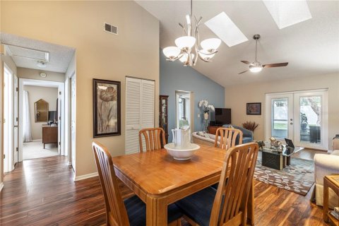 Duplex in Tavares, Florida 3 bedrooms, 123.37 sq.m. № 1918224 - photo 17