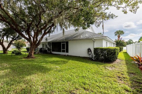 Duplex in Tavares, Florida 3 bedrooms, 123.37 sq.m. № 1918224 - photo 4