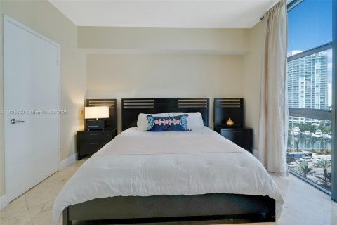 Condo in Sunny Isles Beach, Florida, 2 bedrooms  № 1794701 - photo 27
