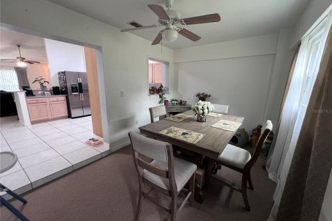 Casa en venta en Deltona, Florida, 3 dormitorios, 112.04 m2 № 2296711 - foto 11