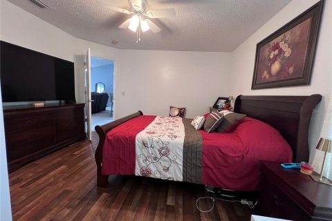 Casa en venta en Deltona, Florida, 3 dormitorios, 112.04 m2 № 2296711 - foto 25