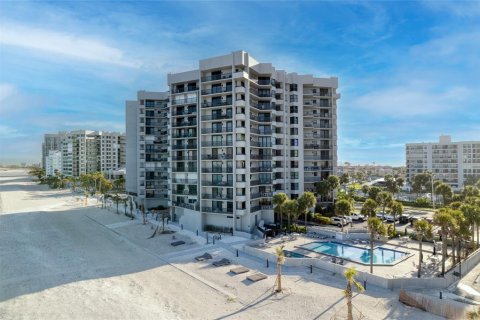 Condo in Clearwater, Florida, 2 bedrooms  № 2142359 - photo 4