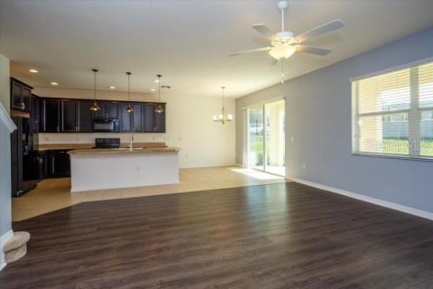 Villa ou maison à louer à Davenport, Floride: 5 chambres, 288.55 m2 № 2425595 - photo 19