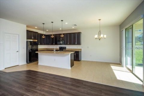 Villa ou maison à louer à Davenport, Floride: 5 chambres, 288.55 m2 № 2425595 - photo 13