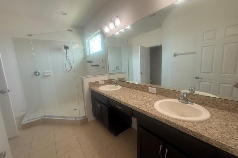 Villa ou maison à louer à Davenport, Floride: 5 chambres, 288.55 m2 № 2425595 - photo 24