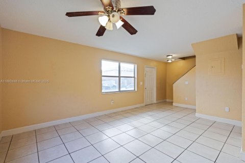 Copropriété à vendre à Homestead, Floride: 3 chambres, 108.42 m2 № 1945002 - photo 4