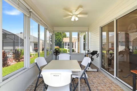 House in The Villages, Florida 3 bedrooms, 129.32 sq.m. № 2295087 - photo 27