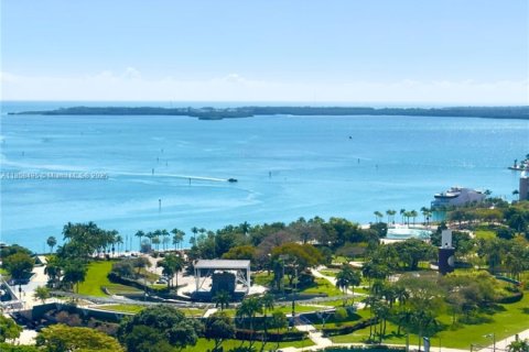 Copropriété à louer à Miami, Floride: 1 chambre, 61.78 m2 № 1887341 - photo 1