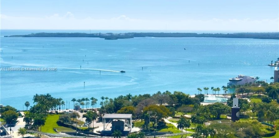 Condo à Miami, Floride, 1 chambre  № 1887341