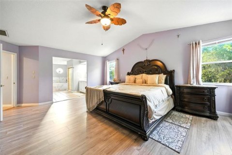 House in Hudson, Florida 4 bedrooms, 272.48 sq.m. № 1812586 - photo 27