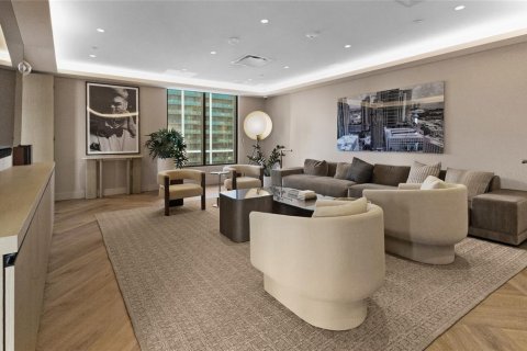 Condo in Miami, Florida, 1 bedroom  № 2211885 - photo 25