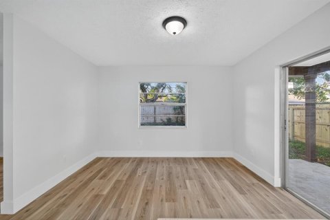 Casa en venta en Valrico, Florida, 3 dormitorios, 135.27 m2 № 1898978 - foto 15