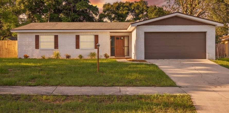 Casa en Valrico, Florida 3 dormitorios, 135.27 m2 № 1898978