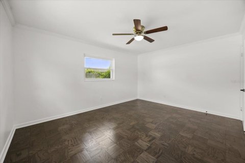 House in Winter Haven, Florida 3 bedrooms, 181.44 sq.m. № 1804869 - photo 23