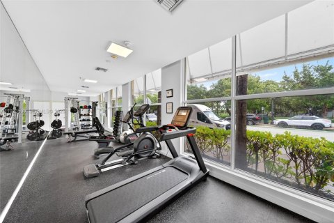 Купить кондоминиум в Майами-Бич, Флорида 2 спальни, 96.34м2, № 1982067 - фото 25