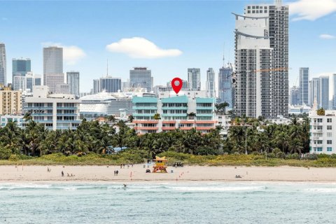 Купить кондоминиум в Майами-Бич, Флорида 2 спальни, 96.34м2, № 1982067 - фото 1