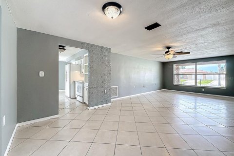 Villa ou maison à vendre à Holiday, Floride: 2 chambres, 124.3 m2 № 1838510 - photo 25