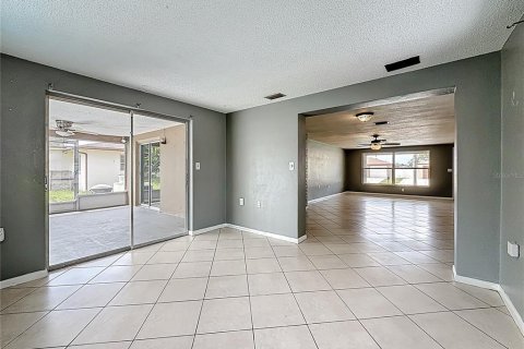 Villa ou maison à vendre à Holiday, Floride: 2 chambres, 124.3 m2 № 1838510 - photo 20
