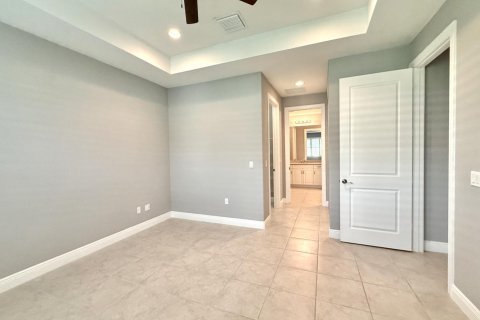Townhouse in Vero Beach, Florida 3 bedrooms, 182 sq.m. № 2392490 - photo 12