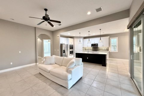 Townhouse in Vero Beach, Florida 3 bedrooms, 182 sq.m. № 2392490 - photo 7