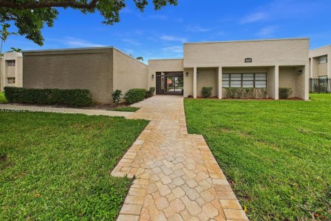 Copropriété à louer à Davie, Floride: 3 chambres, 129.13 m2 № 2413137 - photo 26