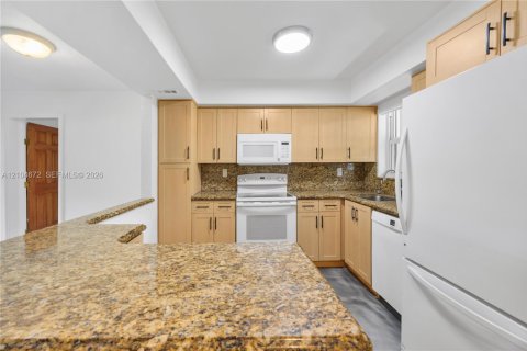 Copropriété à louer à Davie, Floride: 3 chambres, 129.13 m2 № 2413137 - photo 5
