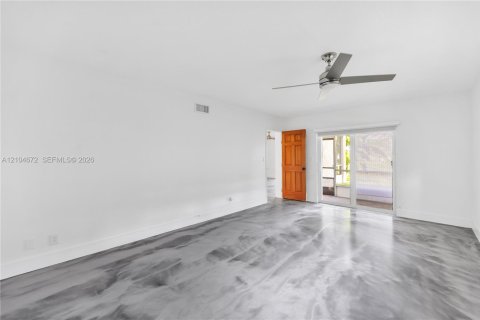 Copropriété à louer à Davie, Floride: 3 chambres, 129.13 m2 № 2413137 - photo 14