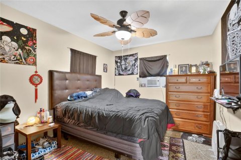 Propiedad comercial en venta en Orlando, Florida, 3 dormitorios, 165.55 m2 № 2097880 - foto 12