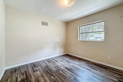 House in Saint Petersburg, Florida 3 bedrooms, 143.35 sq.m. № 1819452 - photo 23